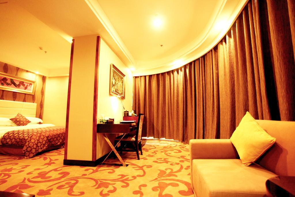 מלון Ramada Linyi North מראה חיצוני תמונה