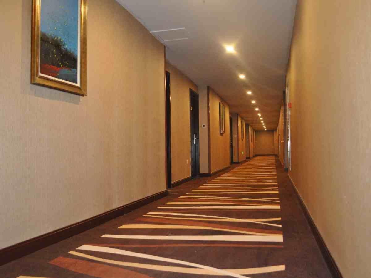 מלון Ramada Linyi North מראה חיצוני תמונה