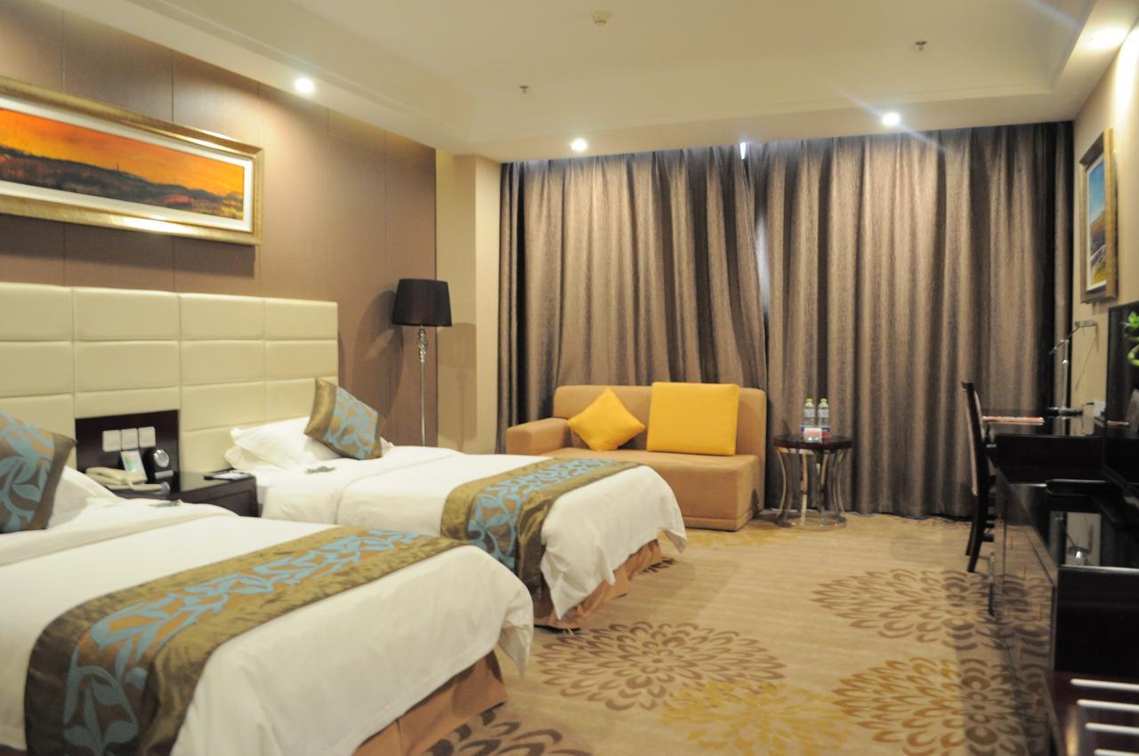 מלון Ramada Linyi North מראה חיצוני תמונה